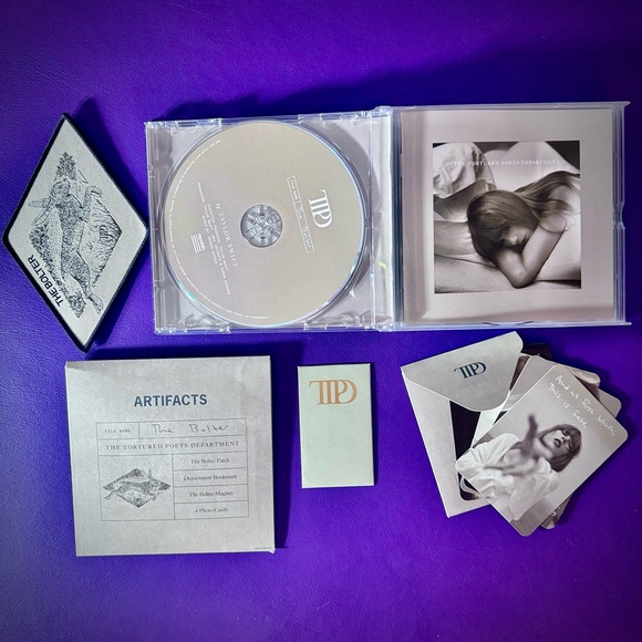 *NWT* TAYLOR SWIFT TTPD BUNDLE - Picture 7 of 13